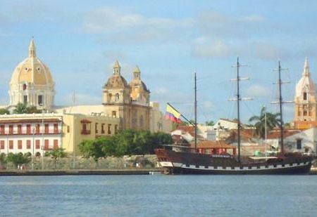 Hostal Casa De Barajas Cartagena Luaran gambar